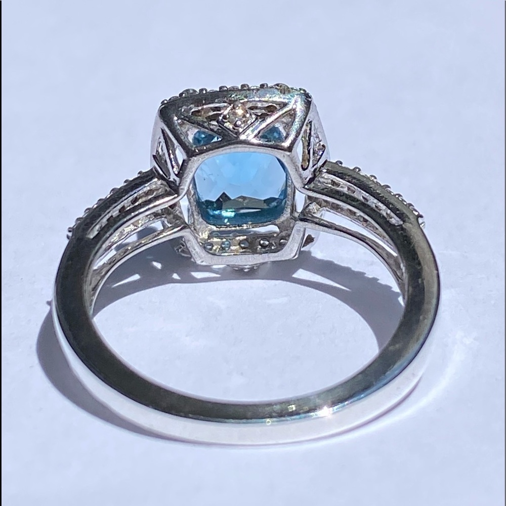 925 Blue topaz & Diamond ring💎 - Picture 6 of 17